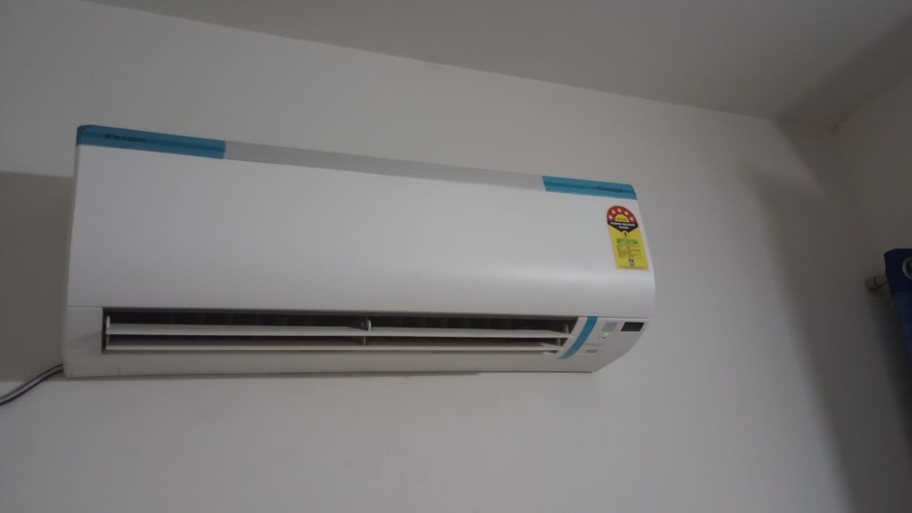 Daikin AC 1 Ton 5 Star AC 2023 model MTKM35U installed Wall mounted